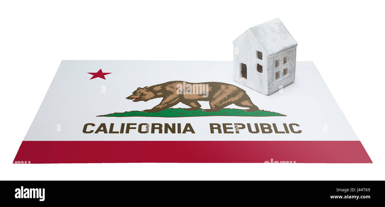 Petite maison sur un drapeau - vivant ou la migration vers la Californie Banque D'Images
