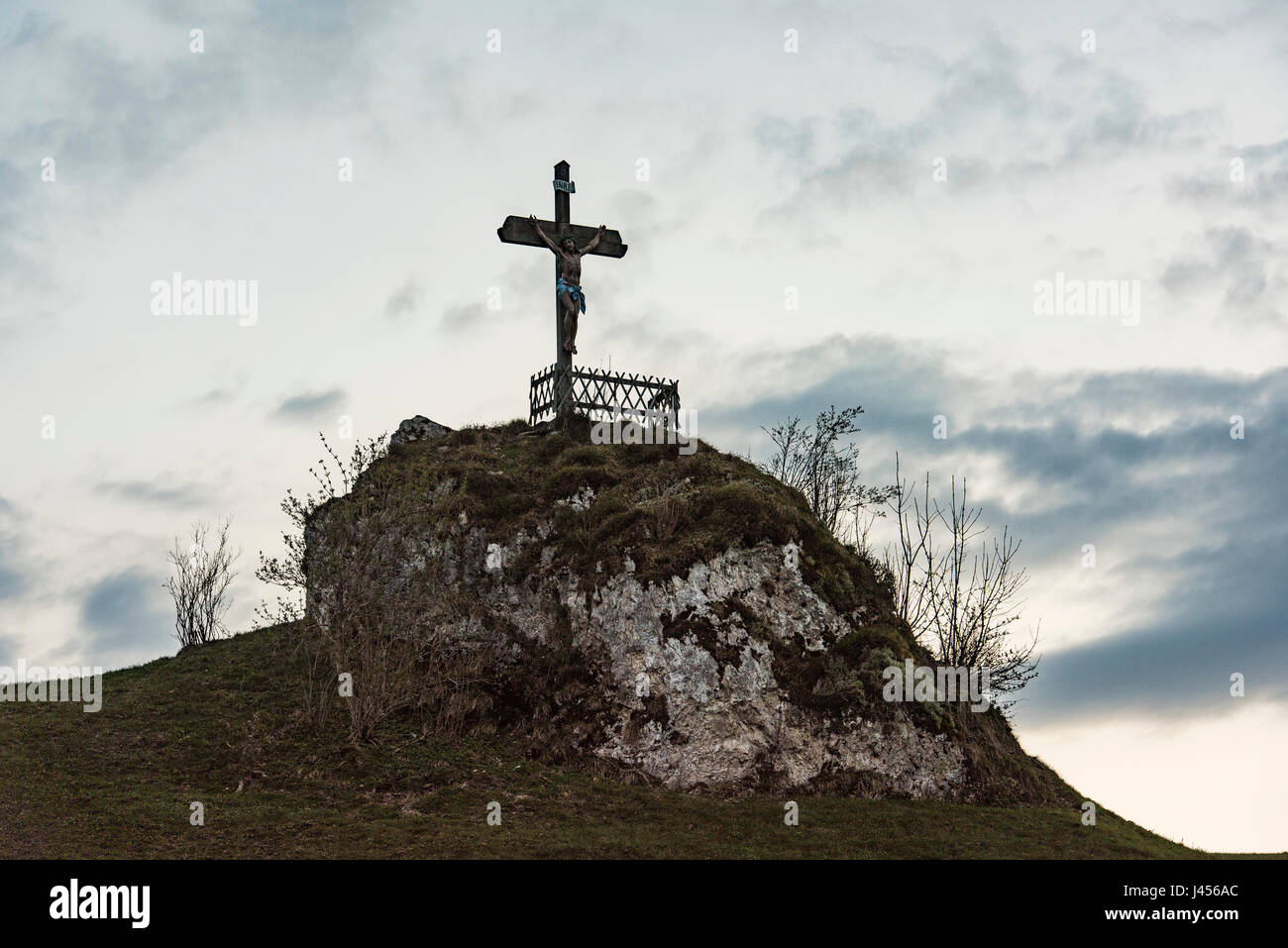 Une sainte Croix dans un paysage rural de la zone entourant la ville d'Appenzell, Suisse La Suisse. Derek Hudson / Alamy Stock Photo Banque D'Images