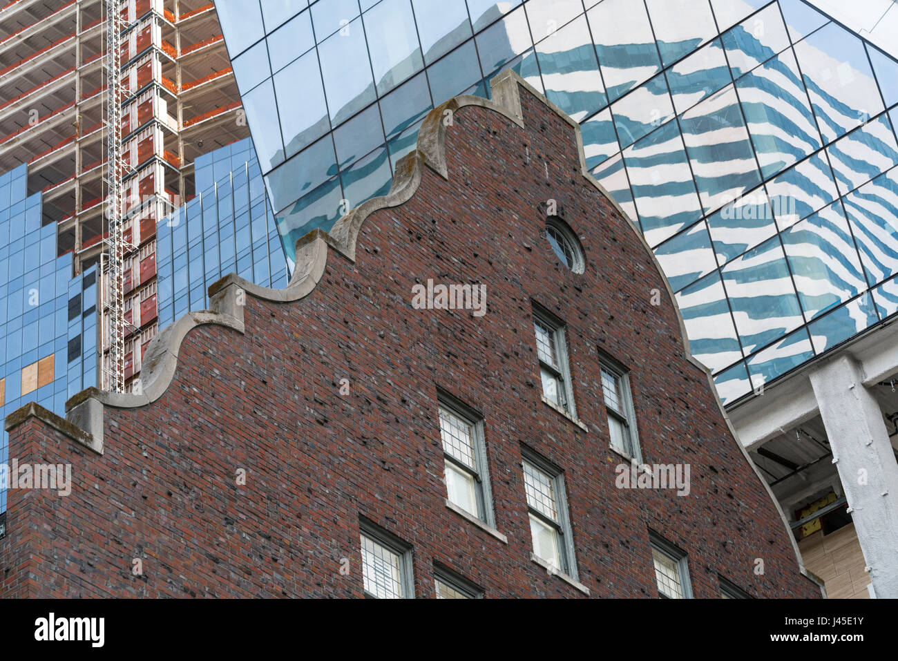 Site de creuser les fondations d'un bâtiment, Seattle, WA, USA Banque D'Images