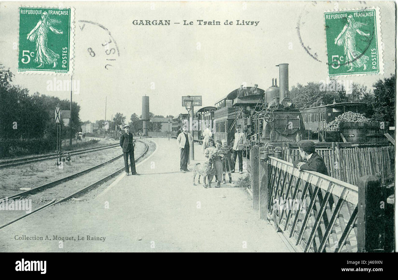Le 'MOQUET GARGAN le train de Livry' fait référence à une œuvre d'art ou une représentation liée au système ferroviaire historique de Livry, en France. Il capture une partie importante de l'histoire des chemins de fer français. Banque D'Images