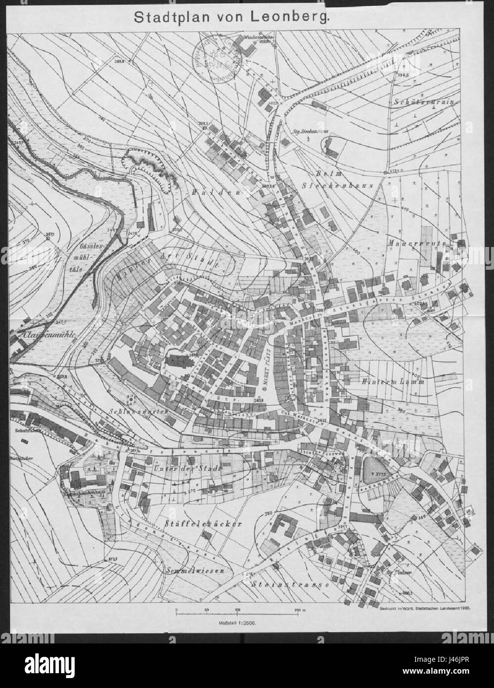 Le 'OALeonberg Stadtplan' fait référence à une carte de la ville de Leonberg, en Allemagne. Il fournit un aperçu géographique détaillé des rues, des quartiers et des infrastructures de la ville, utile pour la navigation et l'urbanisme. Banque D'Images