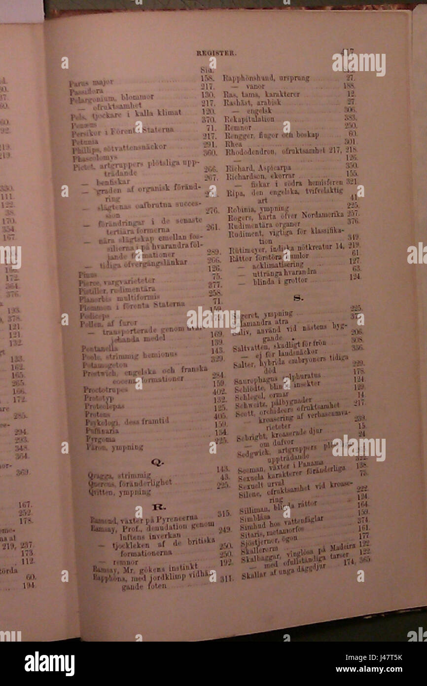 'OM arternas uppkomst' (sur l'origine des espèces) est une version suédoise du célèbre travail de Charles Darwinâ€™, axé sur la théorie de l'évolution et de la sélection naturelle, explorant l'origine des espèces. Banque D'Images