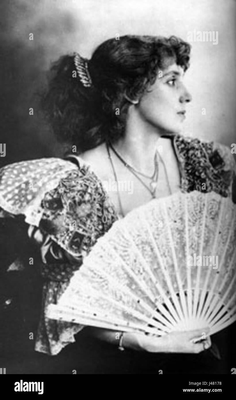 Mrscampbell semble faire référence à un nom d'utilisateur ou à une entité en ligne. Plus de contexte est nécessaire pour déterminer les spécificités de ce titre, qui pourrait se rapporter à une présence dans les médias sociaux ou à une œuvre artistique. Banque D'Images