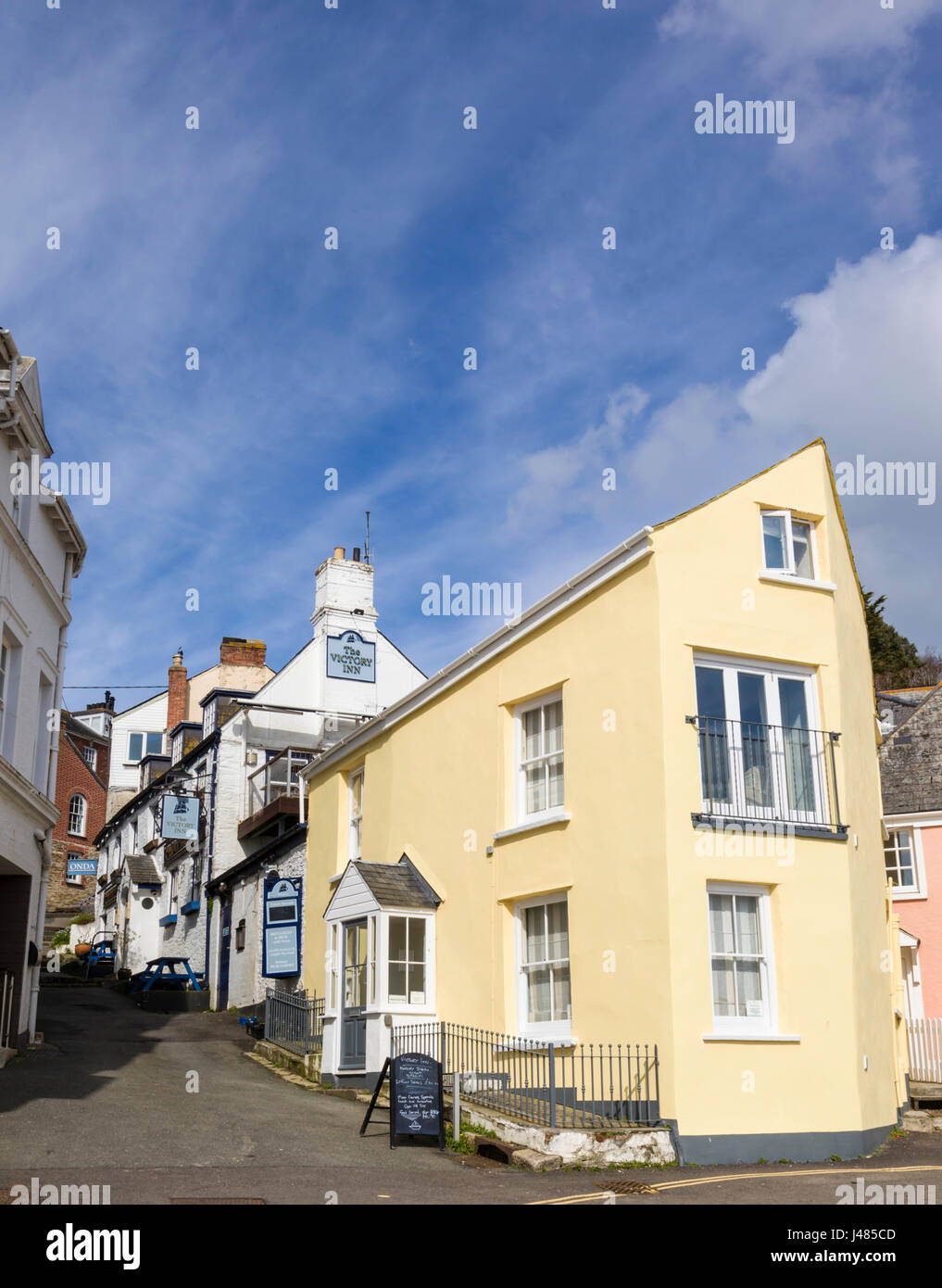 Marée basse dans le vieux village de pêcheurs de St Mawes, Cornwall, England, UK Banque D'Images