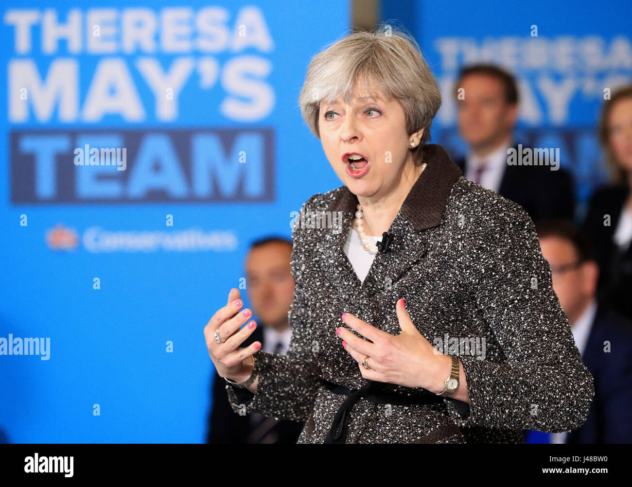 Premier ministre Theresa mai au cours d'une visite de campagne à York Barbican. Banque D'Images