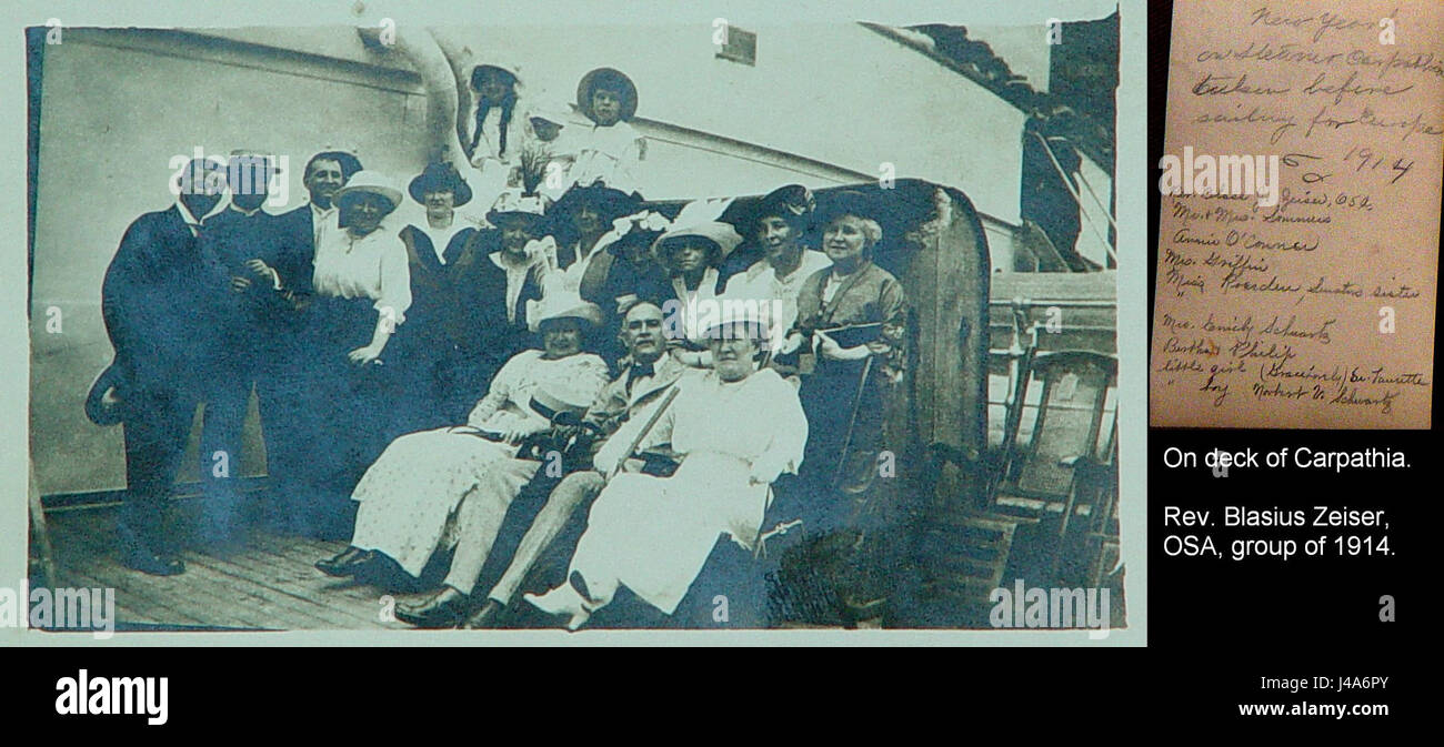 Rms carpathia passagers sur le pont 1914 zeiser blasius groupe osa de 1914 Banque D'Images