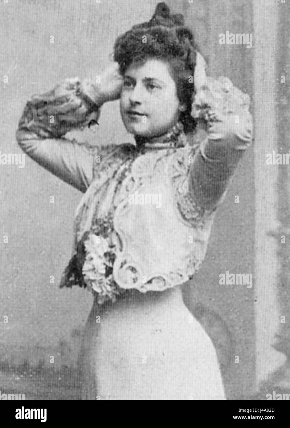 Rosa Albach Retty était une actrice du cinéma allemand du début du XXe siècle, connue pour ses performances dans des films muets et sonores. Banque D'Images