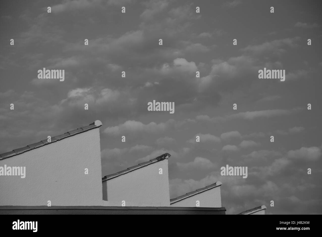 Toits dans le ciel Banque D'Images