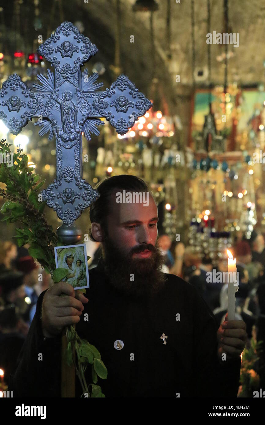 Israël, Jérusalem, cérémonie orthodoxe grec sur la fête de l'Assomption à Mary's Tomb Banque D'Images