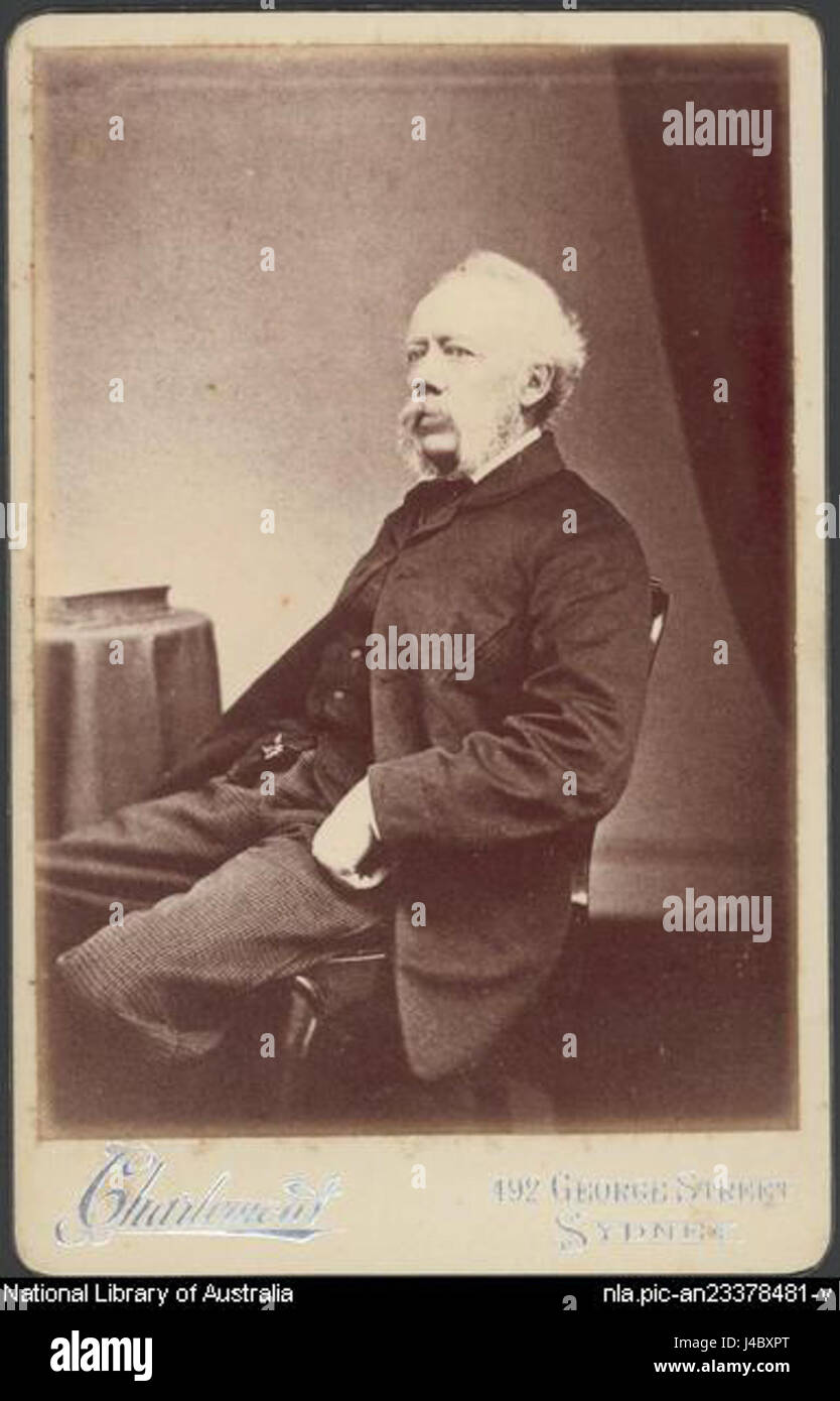 Ce portrait représente Conrad Martens, un artiste australien d'origine anglaise connu pour ses peintures de paysages et ses illustrations botaniques. Ses œuvres ont contribué de manière significative à l'art australien, capturant la beauté naturelle du pays. Banque D'Images