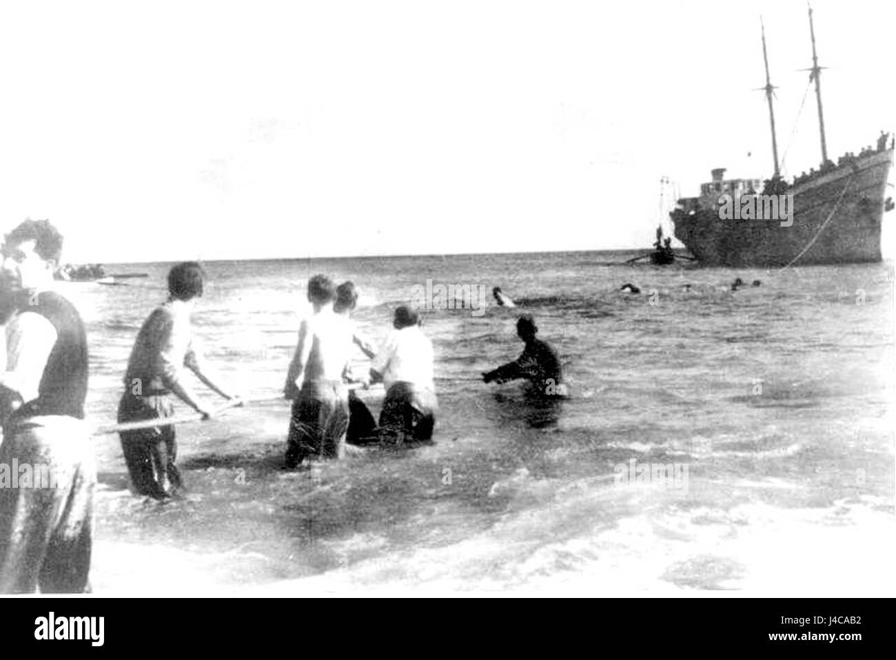 Cette image montre des membres du Palmach, une organisation militaire juive en Palestine sous mandat britannique. Il représente un chapitre clé de l'histoire du mouvement d'indépendance d'Israël et de la lutte pour la création de l'État d'Israël. Banque D'Images