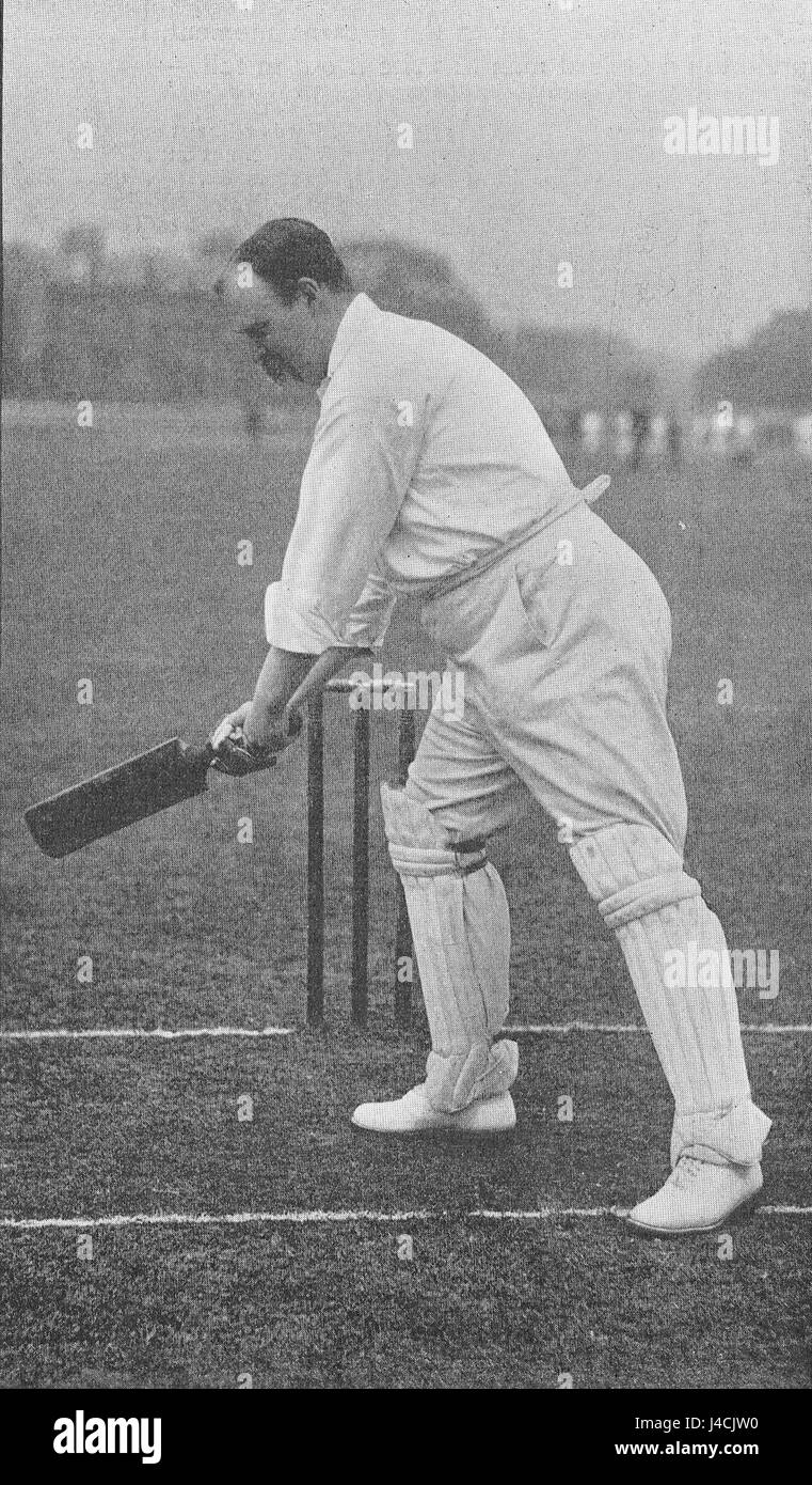 La référence à Ranji 1897 pointe vers un match de cricket impliquant le célèbre joueur de cricket Ranji, avec un accent détaillé sur un coup particulier de K. J. Key dans la position de champ de glissement. Banque D'Images