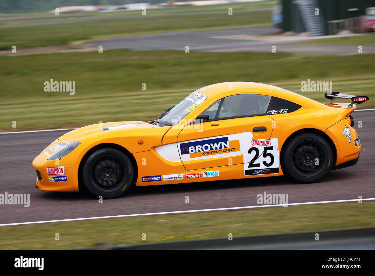Ginetta race car Banque de photographies et d’images à haute résolution ...