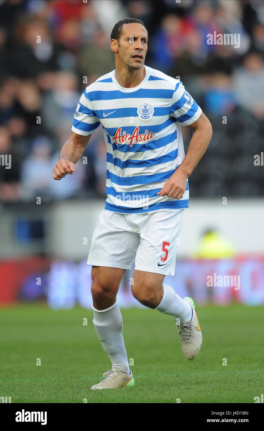 RIO FERDINAND Queens Park Rangers FC Queens Park Rangers FC Stade KC HULL ANGLETERRE 21 Février 2015 Banque D'Images
