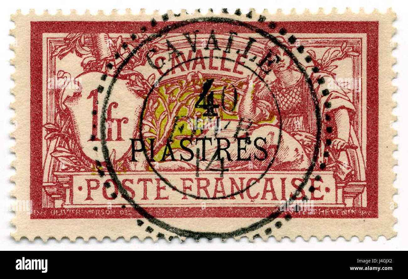 Le timbre intitulé 'French PO Cavalle 4pi' fait probablement référence à un timbre-poste spécifique émis par la poste française. Ce timbre a une valeur de 4 pi et peut avoir une importance historique ou de collection. Banque D'Images