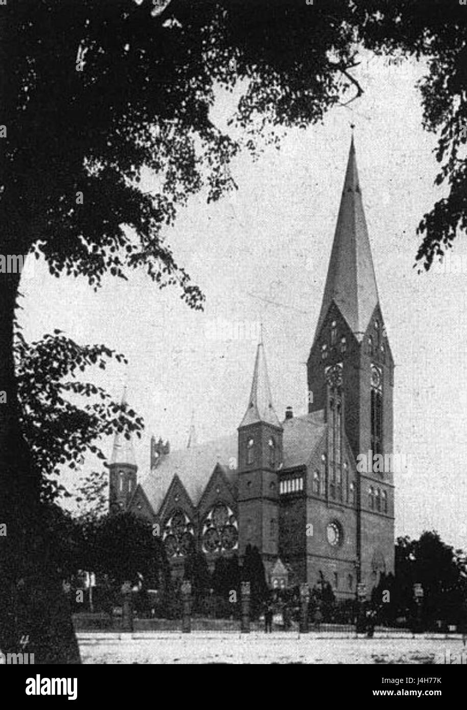 Une photographie de l’église Annen à ElblÄ…g, Pologne, montrant son architecture historique et son importance culturelle dans la région. Banque D'Images