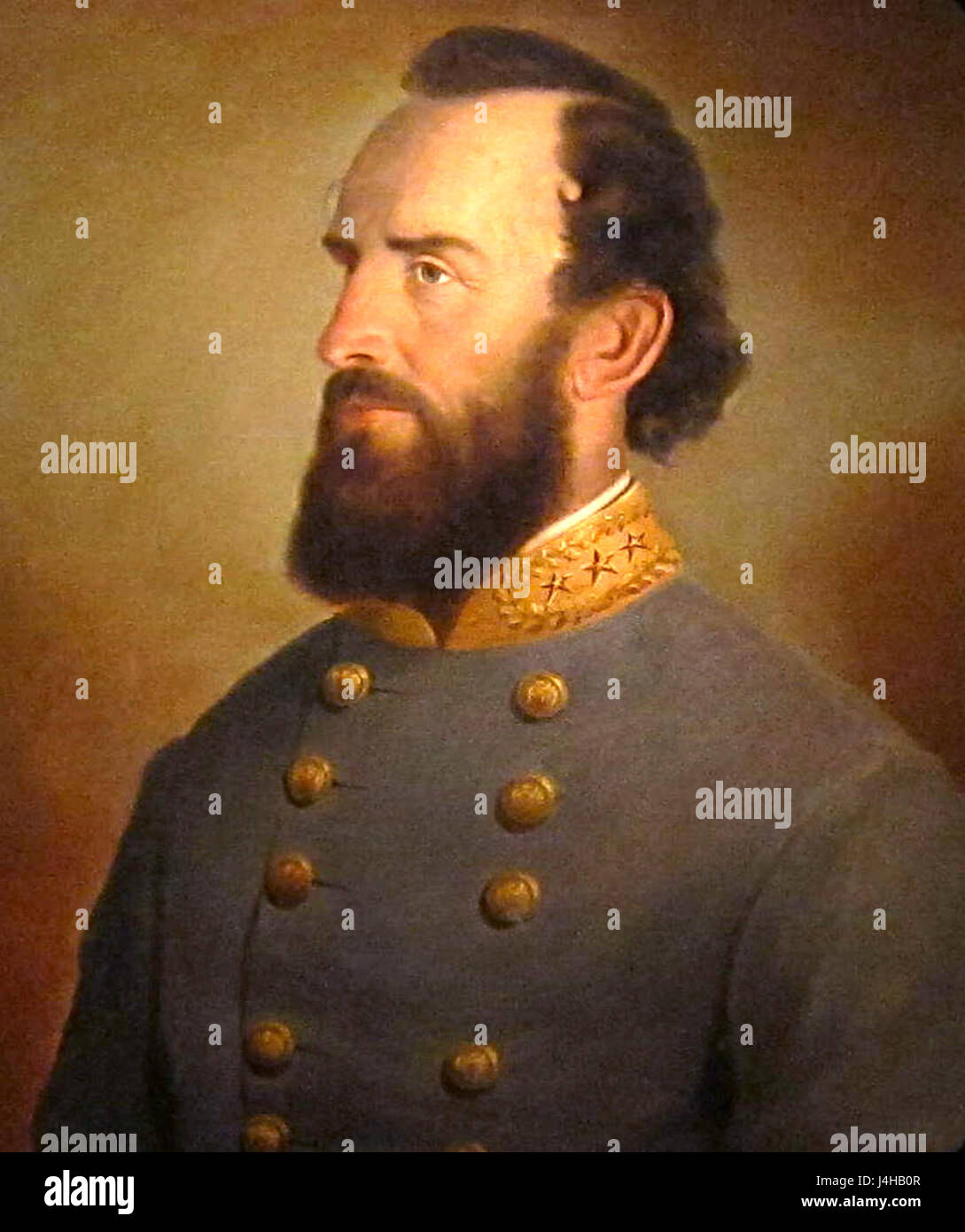 La National Portrait Gallery détient un portrait du général Stonewall Jackson, un éminent général confédéré pendant la guerre de Sécession. Le portrait fait partie de la collection mettant en évidence des personnages importants de l'histoire américaine, reflétant le rôle militaire et l'héritage de Jackson. Banque D'Images