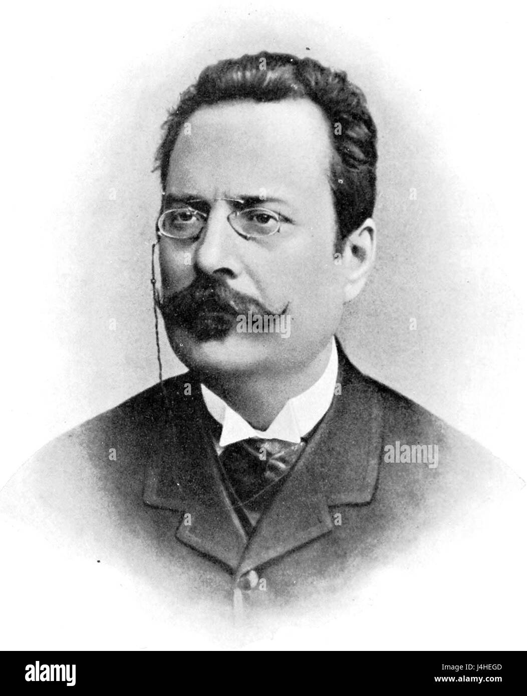 Salvatore Trinchese était un artiste italien connu pour son travail à la fin du XIXe siècle. Ce portrait de 1897 reflète son habileté à capturer l'expression humaine et sa contribution à l'histoire de l'art italien au cours de cette période. Banque D'Images Salvatore Trinchese était un artiste italien connu pour son travail à la fin du XIXe siècle. Ce portrait de 1897 reflète son habileté à capturer l'expression humaine et sa contribution à l'histoire de l'art italien au cours de cette période. Banque D'Images