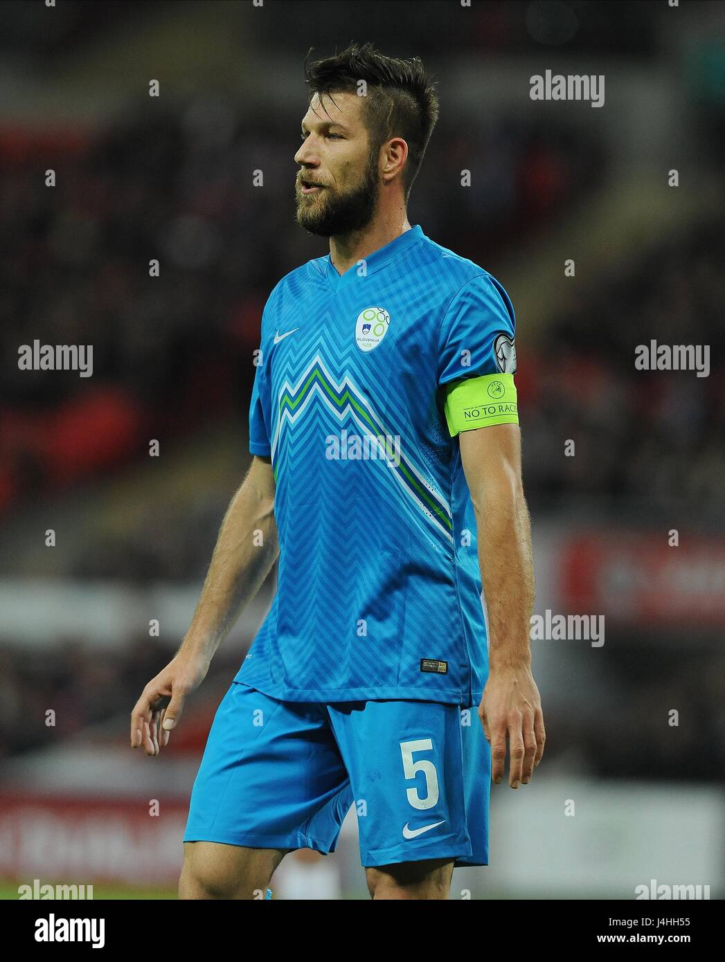 BOSTJAN CESAR DE SLOVÉNIE L'ANGLETERRE V LA SLOVÉNIE au stade de Wembley Londres Angleterre 15 Novembre 2014 Banque D'Images