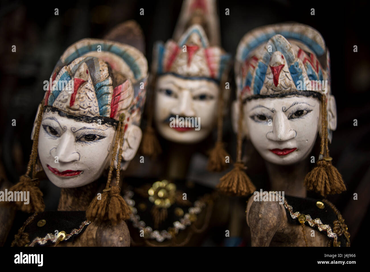 Marionnettes en bois traditionnels (wayang golek) de Java, en Indonésie. Banque D'Images