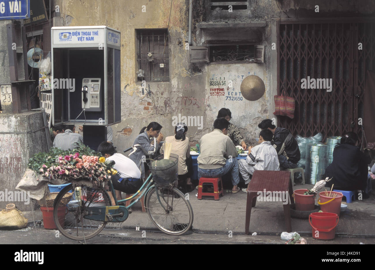 Vietnam, Hanoi, route, restaurant, manger, les habitants de l'Asie du