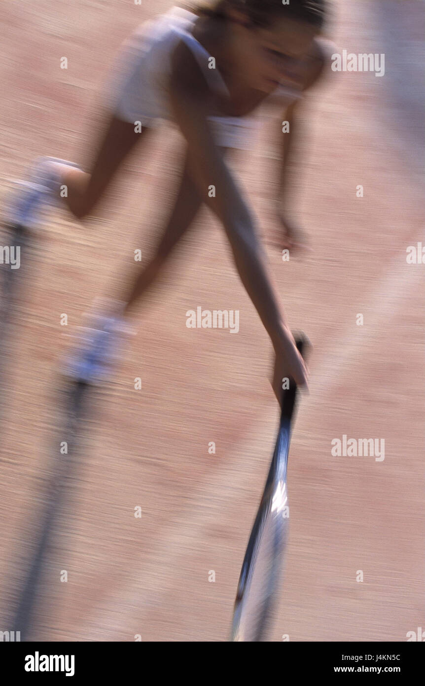 Court de tennis, tennis player, flou, d'en haut à l'extérieur, l'été, temps libre, art de vivre, hobby, sport, sportily, tennis, tennis, jeu, jouer, motion, d'adaptation, d'ajustement, activité, jeune, raquette, raquette de tennis, flou de mouvement, femme, Banque D'Images