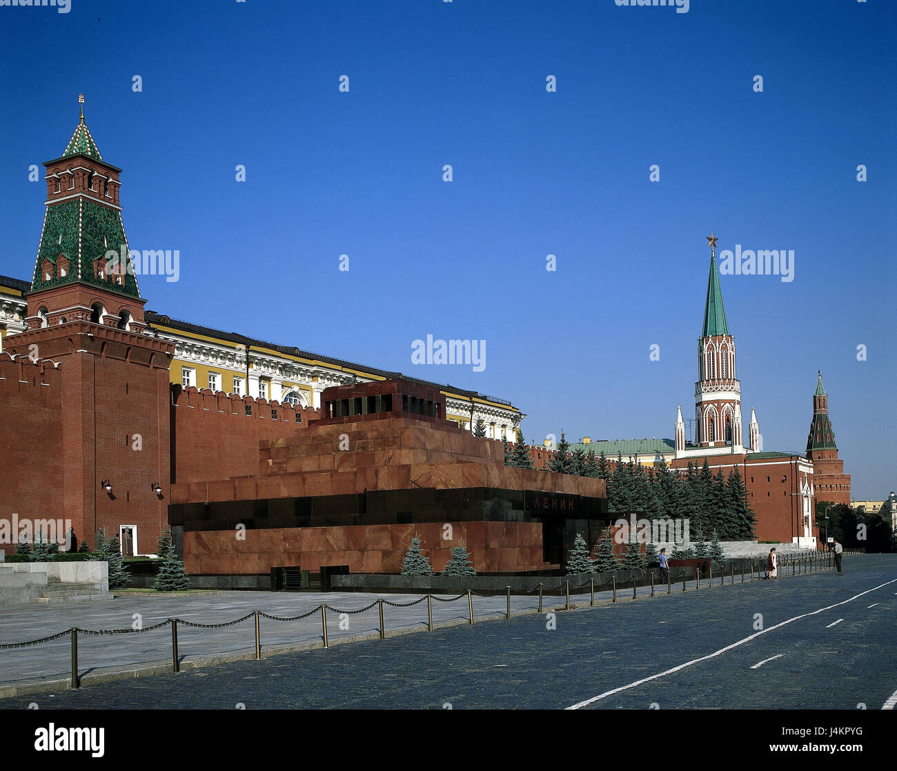 La Russie, Moscou, la place rouge, le Kremlin, le mausolée de Lénine ...