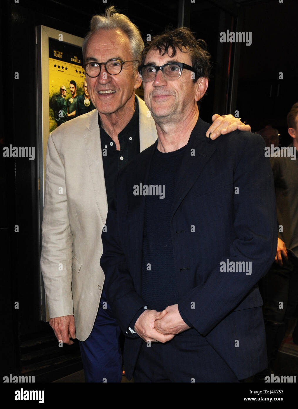 Diverses célébrités arrivent pour le 'Travail' Hatton Garden La premiere film avec : Larry Lamb, Phil Daniels Où : London, Royaume-Uni Quand : 11 Avr 2017 Crédit : WENN.com Banque D'Images