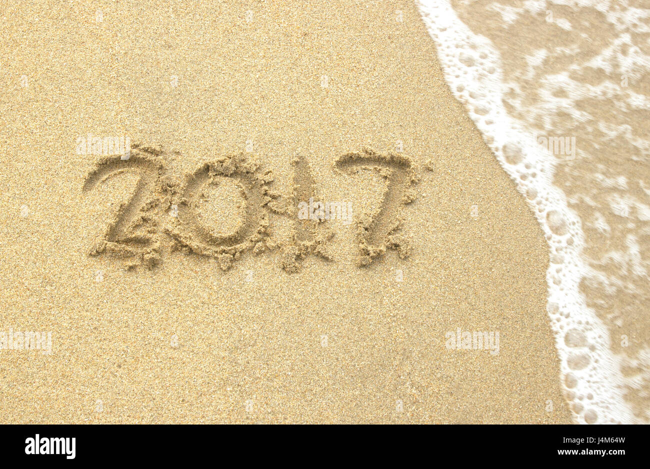 Bonne Année 2017 plage de sable fin de la mer. Banque D'Images