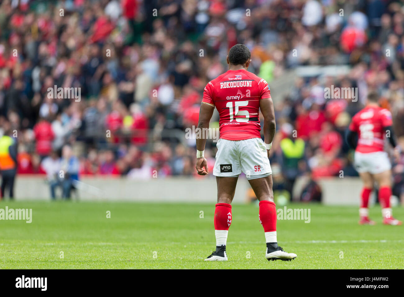 Joueur de rugby de l'Armée de terre Rokoduguni Semesa jouer à Twickenham en 2017 Banque D'Images
