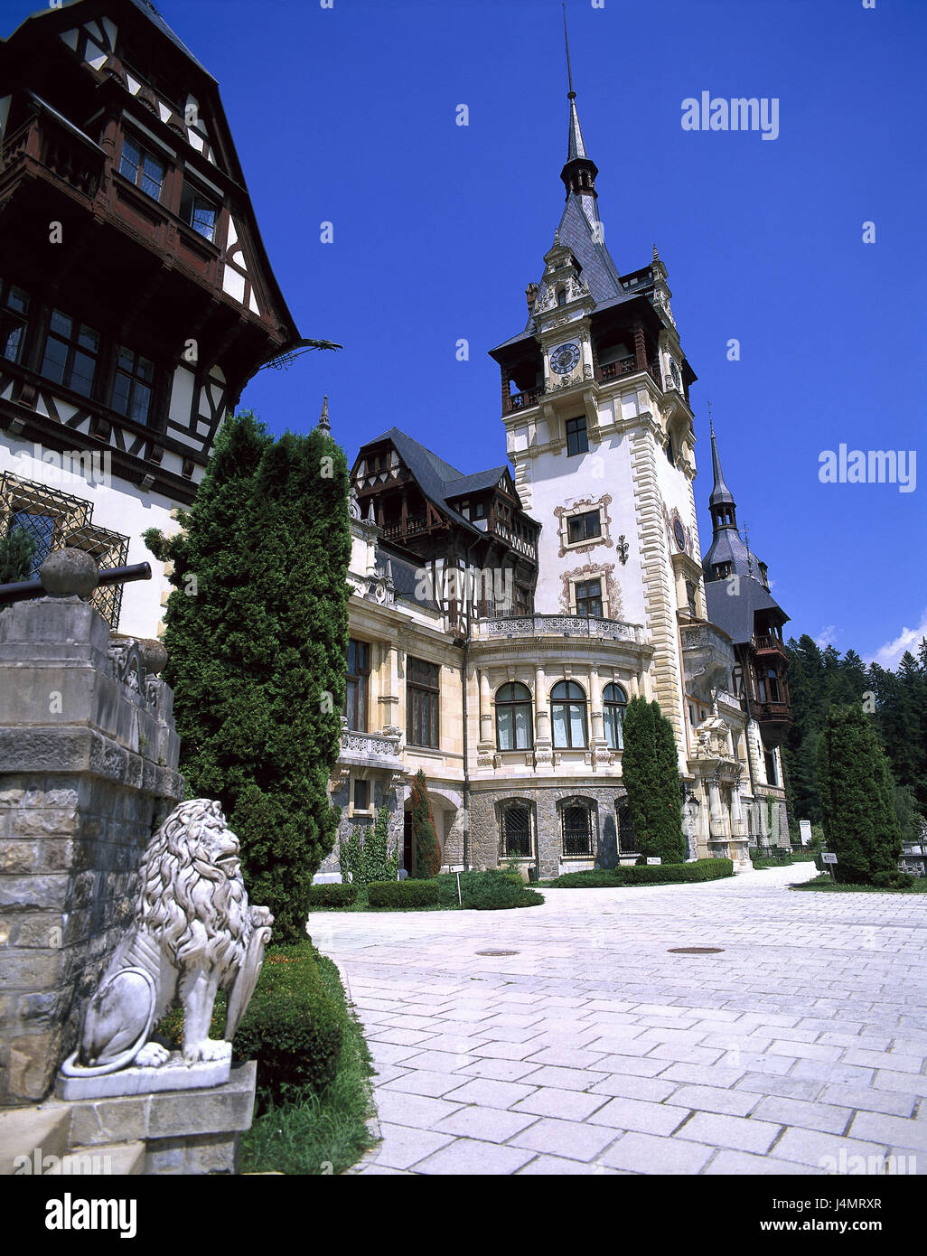 Roumanie, Sinaia, château de Peles, en 1875-83, de l'Europe du sud-est de la tour, dans les Balkans, en cirque parrain, la Vallée de Prahova, verrouiller, résidence d'été, la structure, l'architecture, la culture, le lieu d'intérêts, à l'extérieur Banque D'Images