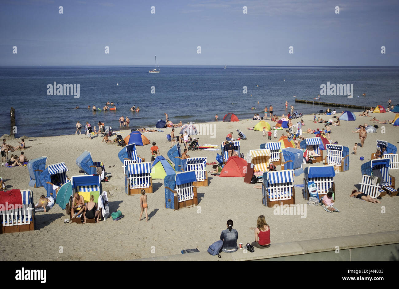 L'Allemagne, 1, circuit de refroidissement, printemps, baignoire Baltique plage, baigneurs, Banque D'Images
