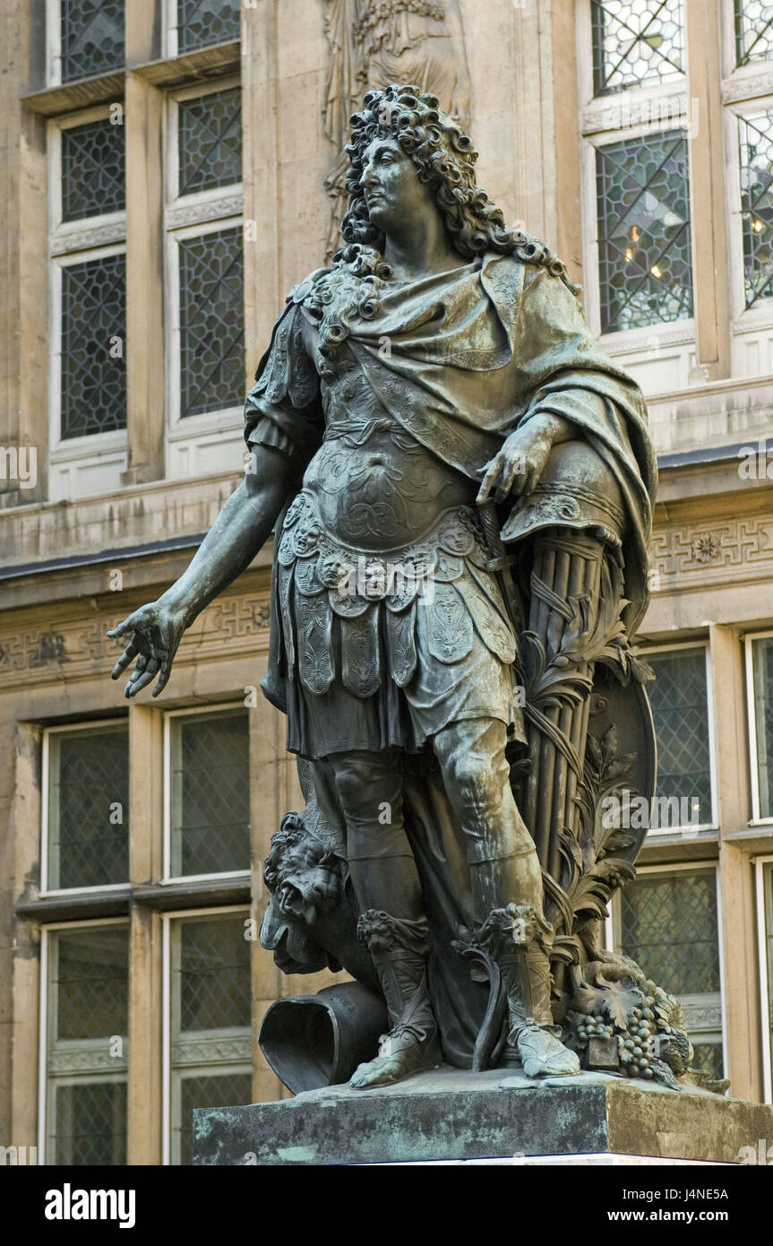 France, Paris, Musée Carnavalet, statue de Louis XIV, Banque D'Images