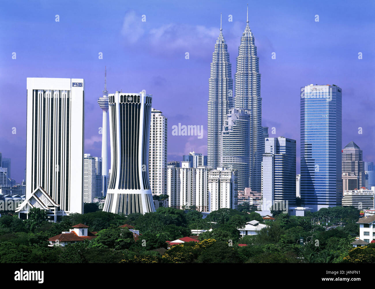 La Malaisie, Kuala Lumpur, vue sur la ville, des tours Petronas, la tour, l'Asie, Asie du Sud-Est, ville, ville, capitale, centre-ville, immeuble, Skyline, gratte-ciel, Tours, tours jumelles, monument, architecture, moderne, Banque D'Images