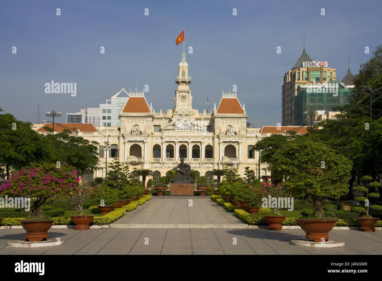 Vietnam, Ho Chi Minh Ville, l'hôtel de ville, statue, Banque D'Images