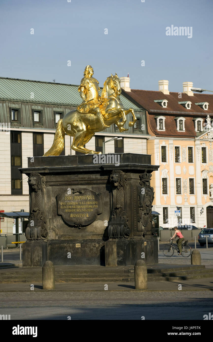 Allemagne, Saxe, Dresde, Neustadt, nouvelle ville-marché dweller, statue équestre, dore, Banque D'Images