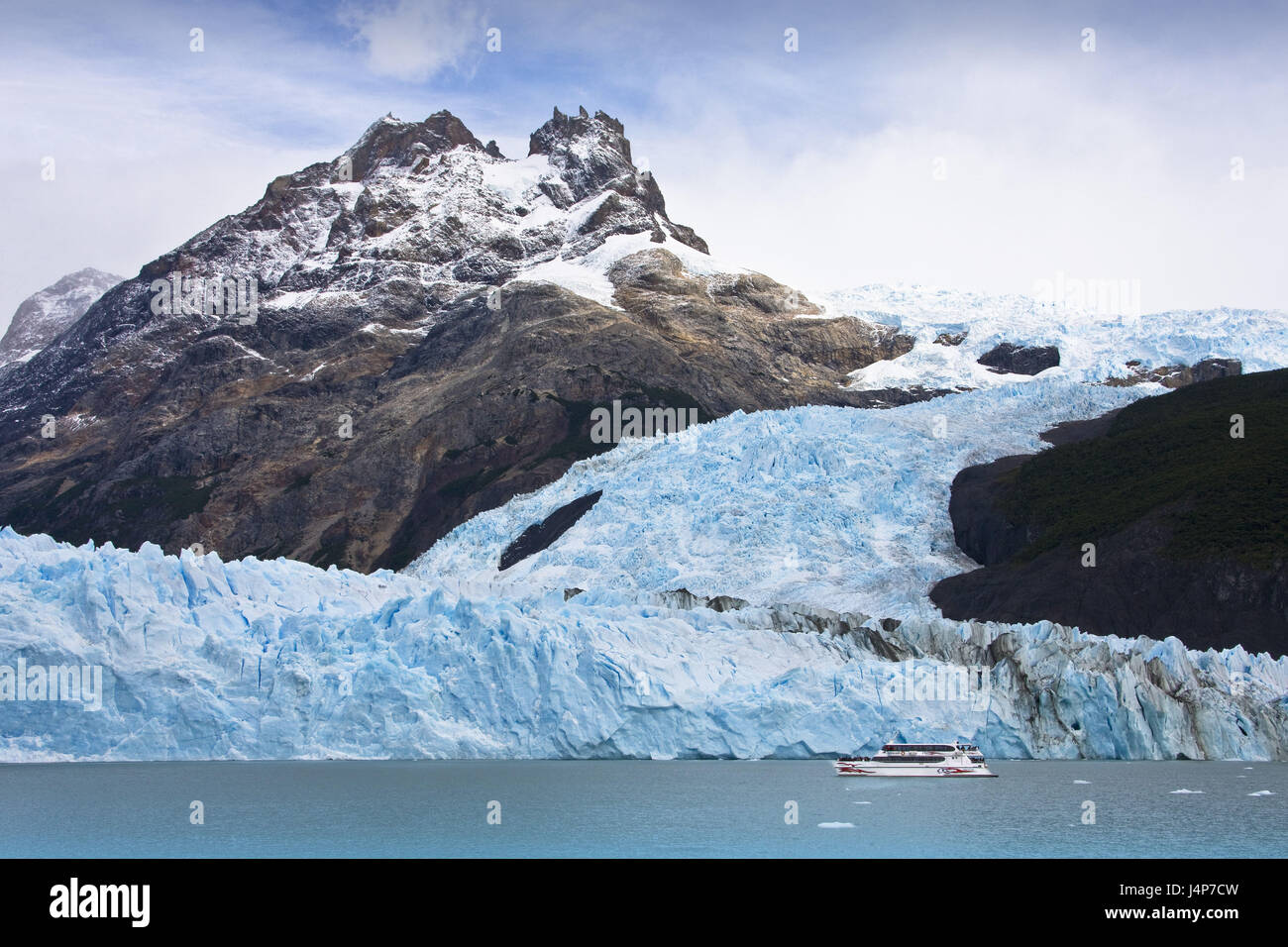 L'Argentine, Patagonie, Lago Argentino, Spegazzini Glacier, langue du glacier, boot, Banque D'Images