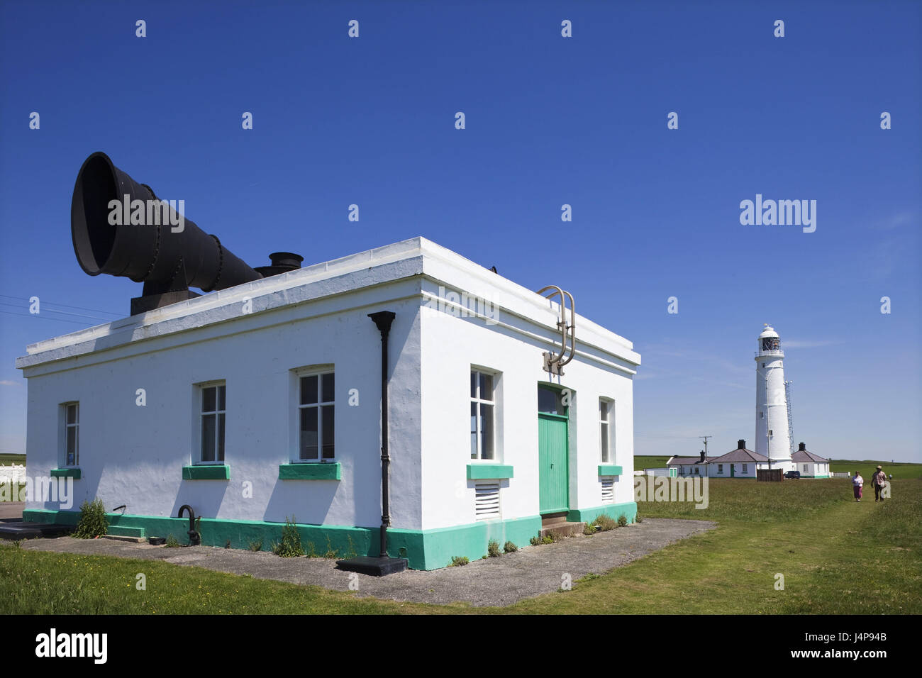 Pays de Galles, Glamorgan, Nash Point Lighthouse, bâtiment, brume, Banque D'Images