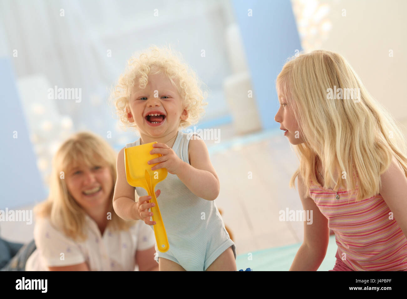 La mère, les enfants, jouer, à l'intérieur, Banque D'Images