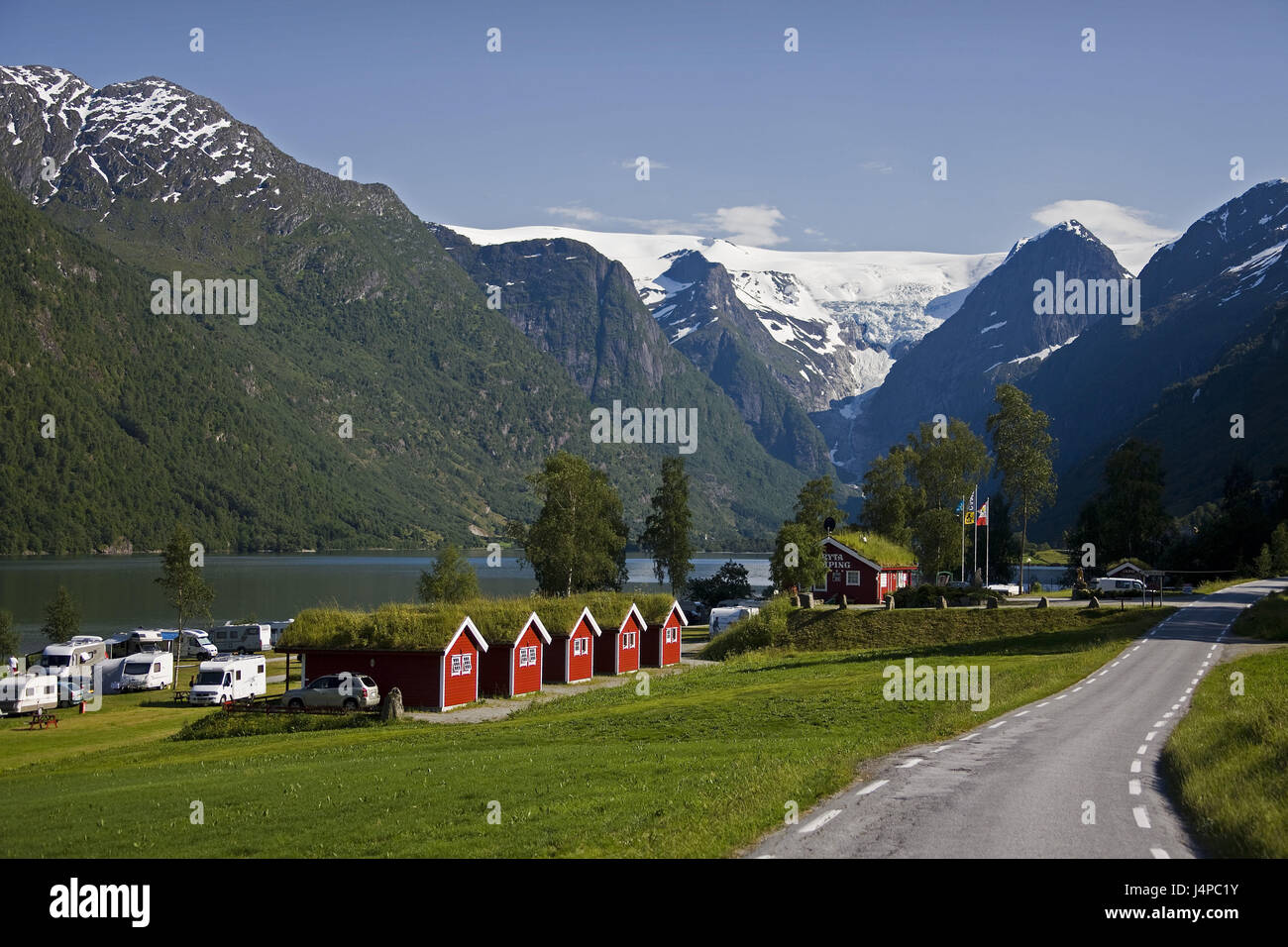 La Norvège, Sogn og Fjordane, Brikdal Glacier, camping, rue, Banque D'Images