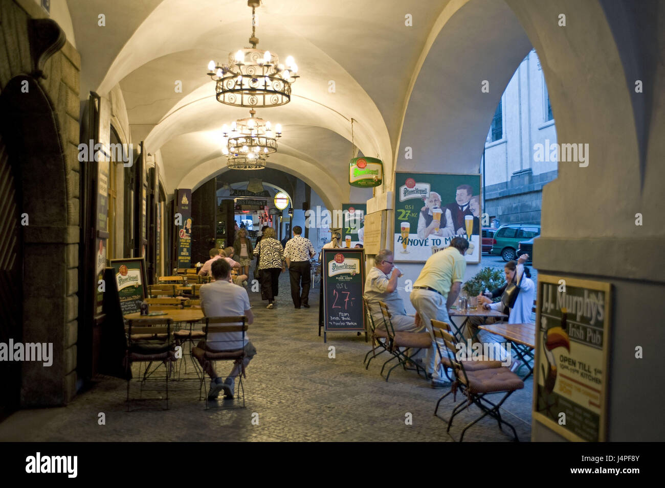 République tchèque, Tchéquie, Prague, Mala Strana, street cafe, Banque D'Images