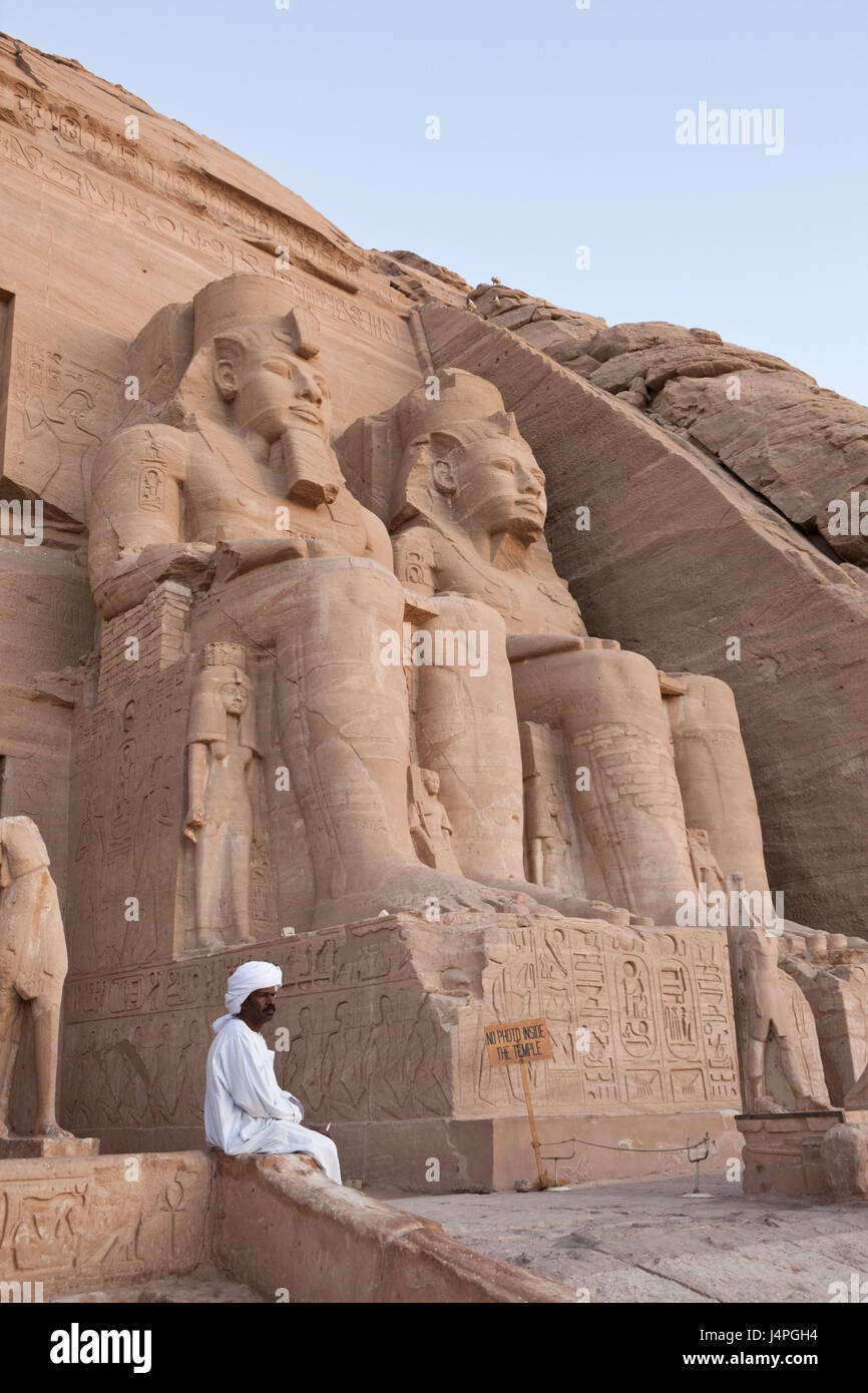 Grand temple de Pharaon Ramsès II, Abou Simbel, Égypte, Banque D'Images