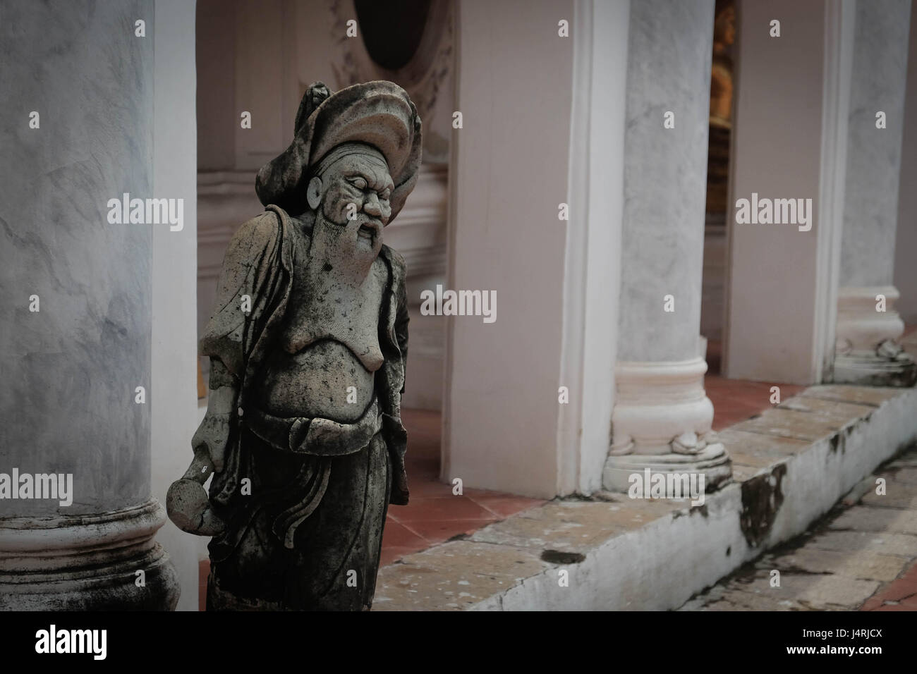 Religions du monde bouddhisme en Thaïlande - thai temple bouddhiste chinois figurine en pierre Banque D'Images