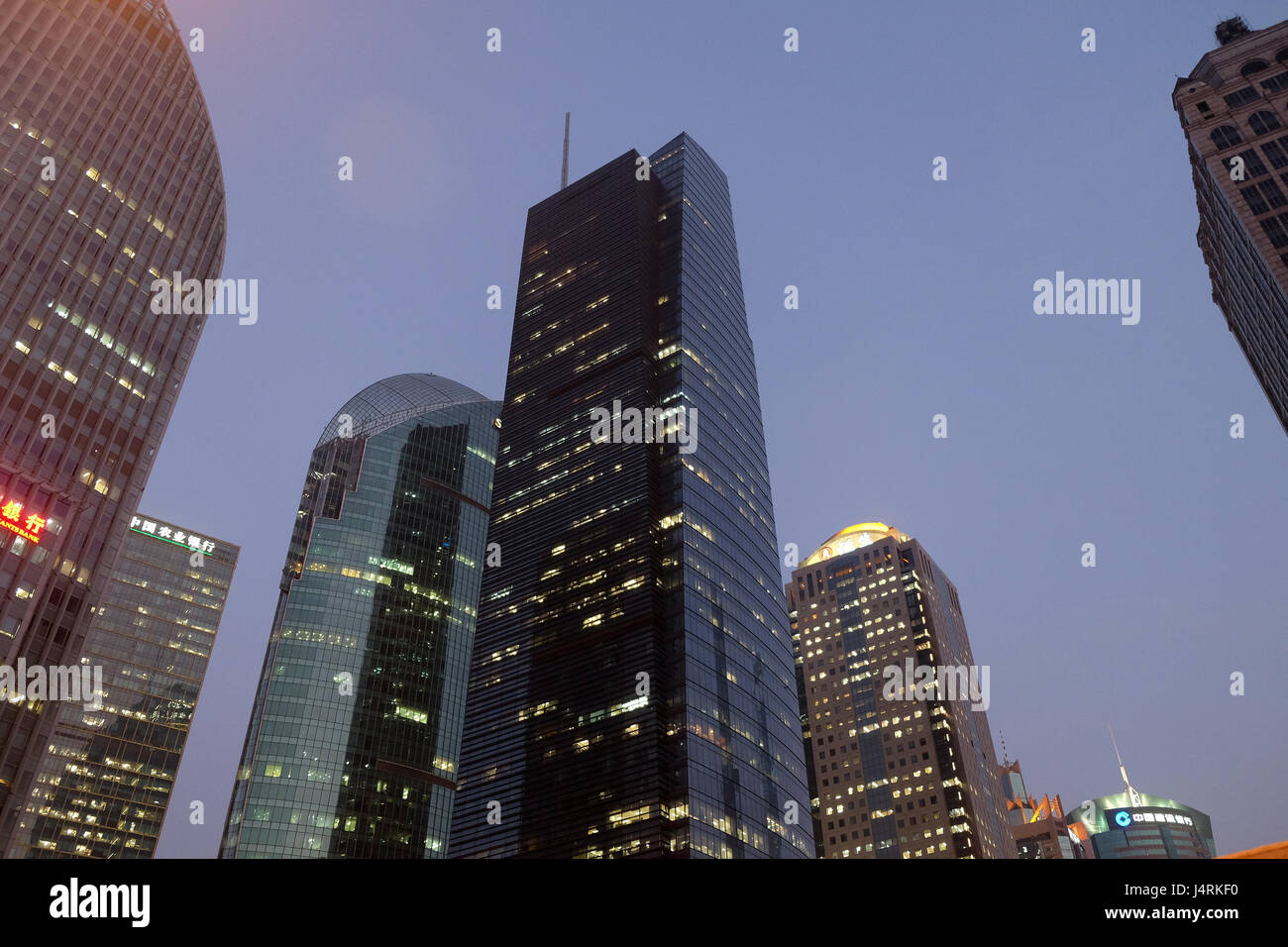 Centre mondial des finances de Shanghai skyscrapers Banque D'Images