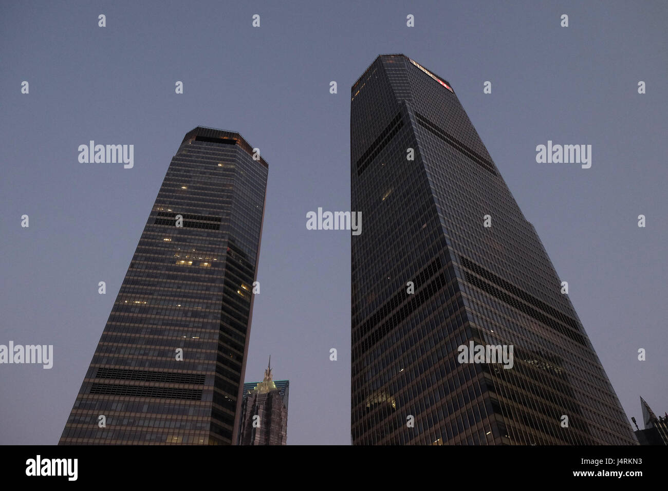 Centre mondial des finances de Shanghai skyscrapers Banque D'Images