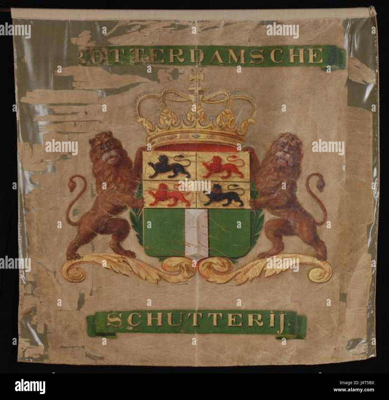 Le 'Vaandel van Rotterdam schutterij UIT 1851' est une bannière historique qui remonte au milieu du XIXe siècle, représentant la Garde civile de Rotterdam. Il symbolise l'importance de la protection civique et le rôle des organizationâ dans le maintien de l'ordre dans la ville pendant cette période. Banque D'Images