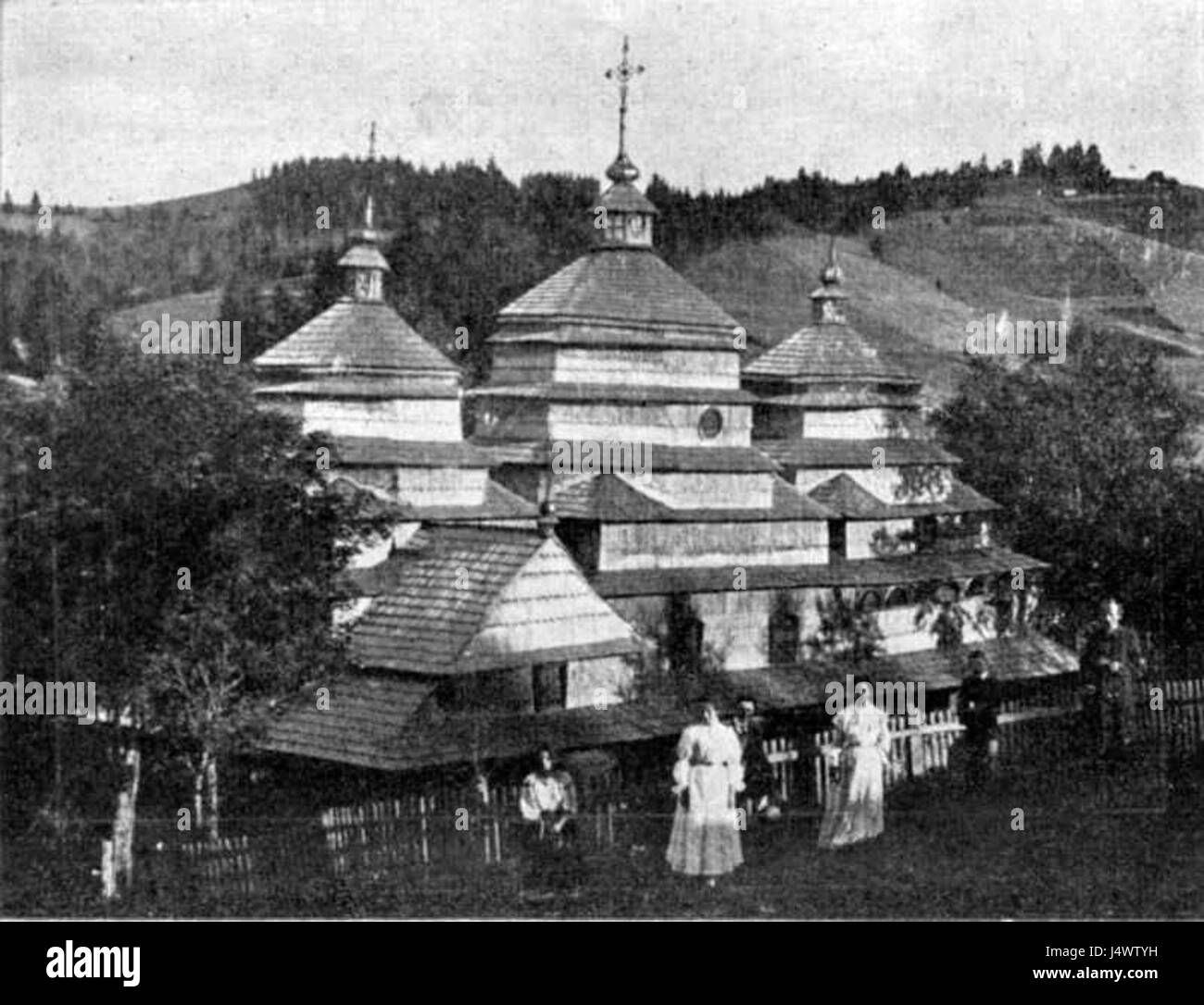 Ce titre fait référence à une image de Xitar Cerk, avec la référence à un M suggérant une église ou un site religieux, représentant éventuellement un lieu sacré ou spirituel. Banque D'Images