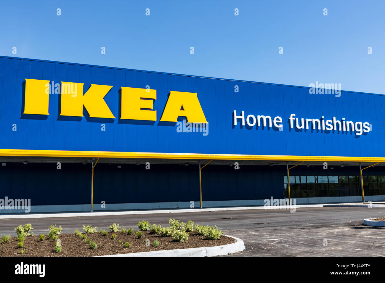 IKEA Home Furnishings Store. Fondée en Suède, IKEA est le plus grand détaillant de meubles au monde Banque D'Images