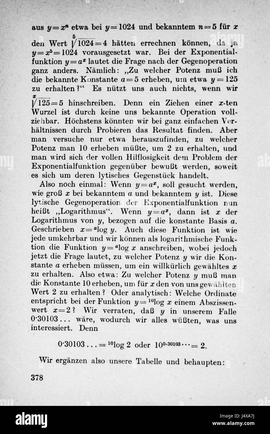 Cette entrée de 'Vom Einmaleins zum Integral' (des tables de multiplication aux intégrales) est un texte mathématique qui couvre des sujets allant de l'arithmétique de base au calcul avancé. Banque D'Images