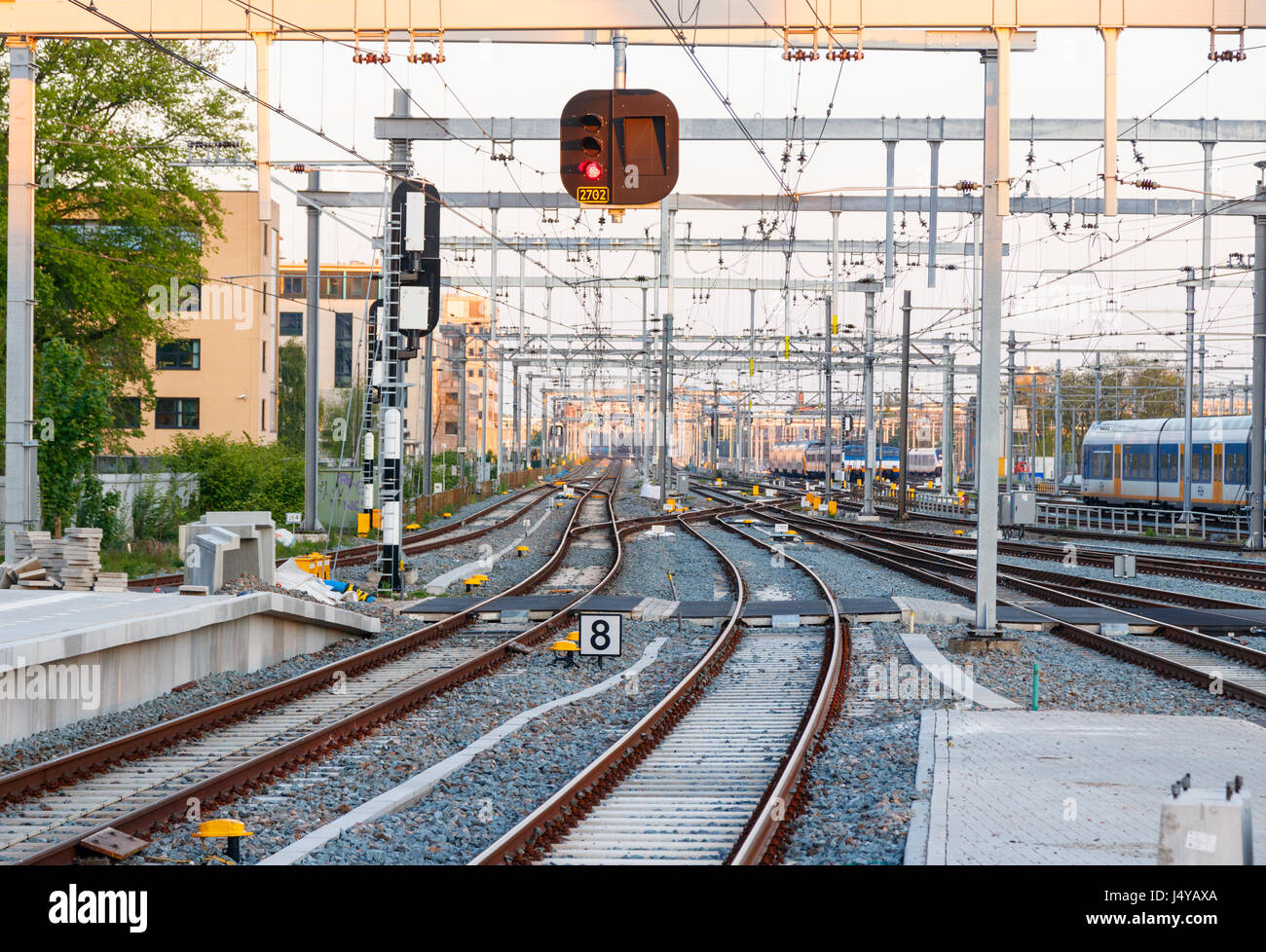 Le sud du dépôt de rails de la Gare Centrale d'Utrecht. Pays-bas Utrecht Centraal est la plus grande gare. Utrecht, Pays-Bas. Banque D'Images